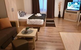 Villa Alla Fundeni Apartments